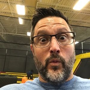 Meet your Posher, Chuck